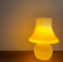 Load image into Gallery viewer, Murano Vetri Mushroom Lamps
