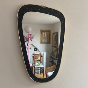 Dotty Atomic Mirror