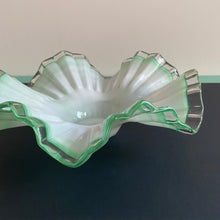 Load image into Gallery viewer, Green Victoria Frill Dish
