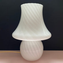 Load image into Gallery viewer, Murano Vetri Mushroom Lamps
