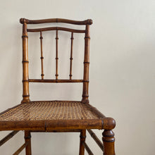 Charger l&#39;image dans la galerie, Faux Bamboo Chair
