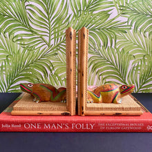 Load image into Gallery viewer, Bamboo Frog Bookends
