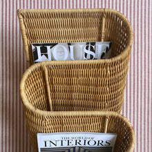 Charger l&#39;image dans la galerie, Wavy Wicker Magazine Rack
