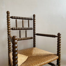 Charger l&#39;image dans la galerie, Bobbin Arm Chair

