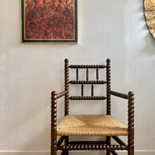 Charger l&#39;image dans la galerie, Bobbin Arm Chair
